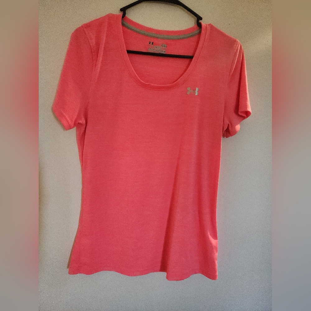 Under Armour Tshirt